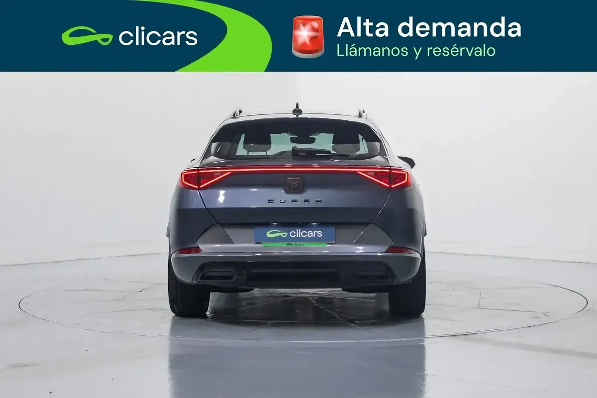 Usado Cupra Formentor 204 CV (150 kW) 2022 Gris / plata SUV