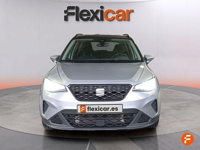 Usado Seat Arona Style 110 CV (80 kW) 2022 Gris SUV