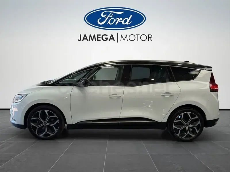Używany Renault Grand Scénic IV Zen 140 KM (102 kW) 2021 Biały Minivan