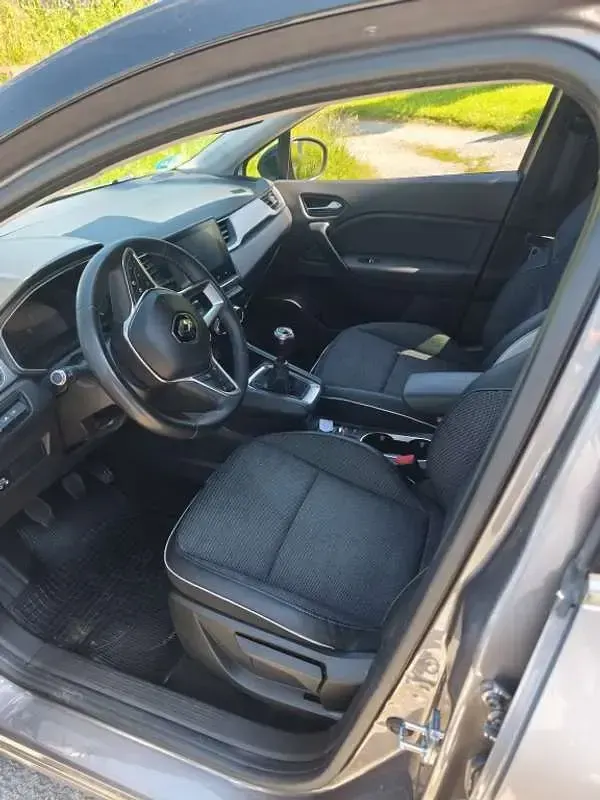 Usado Renault Captur Intens 101 CV (74 kW) 2021 Beige SUV