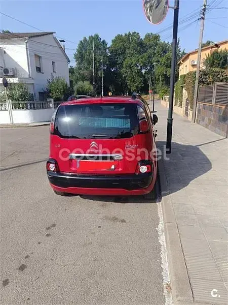 Usado Citroën C3 Picasso Feel 110 CV (80 kW) 2016 Granate Monovolumen
