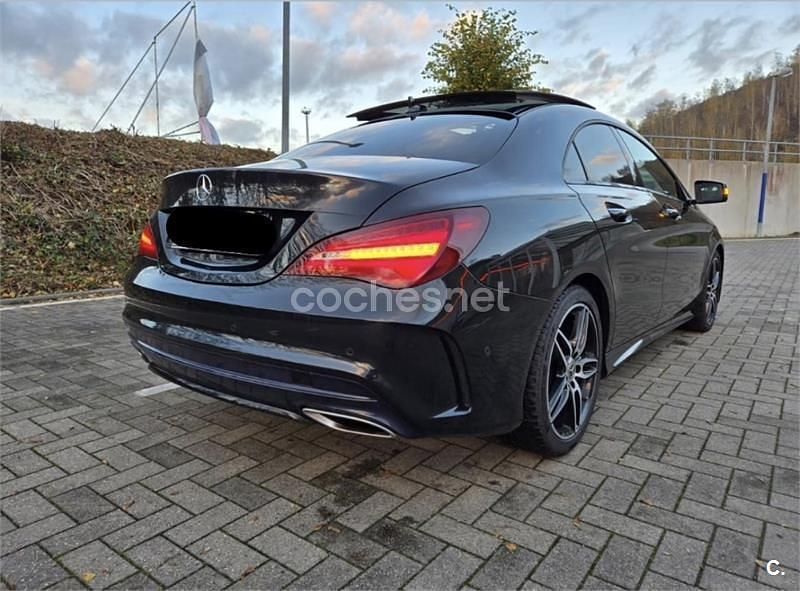 Negro Usado 2018 Mercedes CLA220 Berlina | 19.500 € (Super precio) - Imagen 1/4