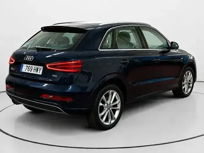 Käytetty Audi Q3 S-Line 140 HP (102 kW) 2014 Sininen Katumaasturi