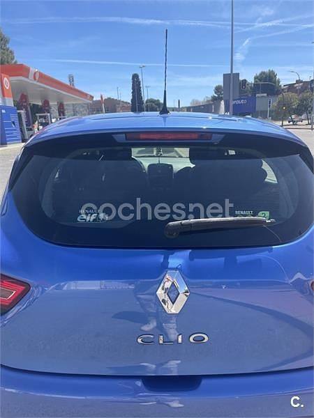 Usado Renault Clio IV Dynamique 90 CV (66 kW) 2015 Azul Berlina