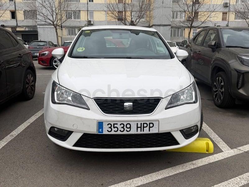 Usado Seat Ibiza SC Reference 90 CV (66 kW) 2013 Blanco Utilitario
