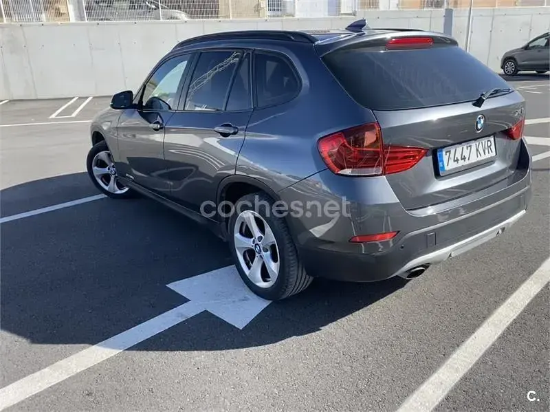 Usado BMW X1 Efficient Dynamics 163 CV (119 kW) 2014 Gris / plata SUV