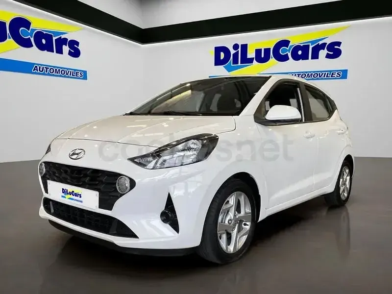 Usado Hyundai i10 67 CV (49 kW) 2022 Blanco Utilitario