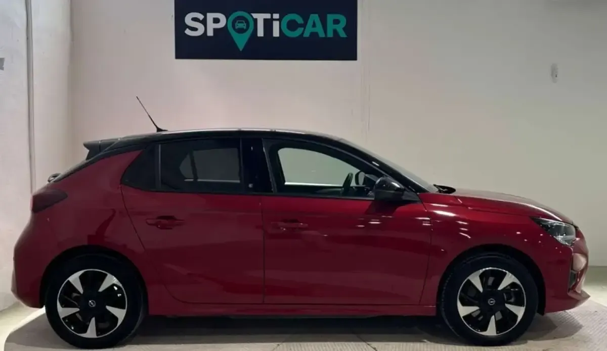Usado Opel Corsa-e 100 kW (136 CV) 2023 Rojo Utilitario