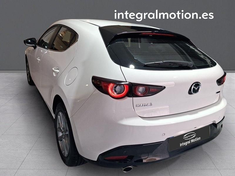 Usado Mazda 3 Prime-Line 140 CV (102 kW) 2025 Blanco Berlina