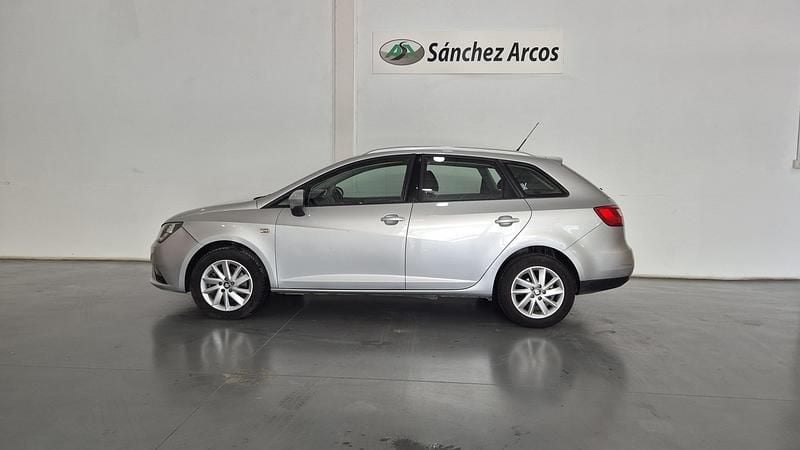 Usado Seat Ibiza 105 CV (77 kW) 2015 Plata