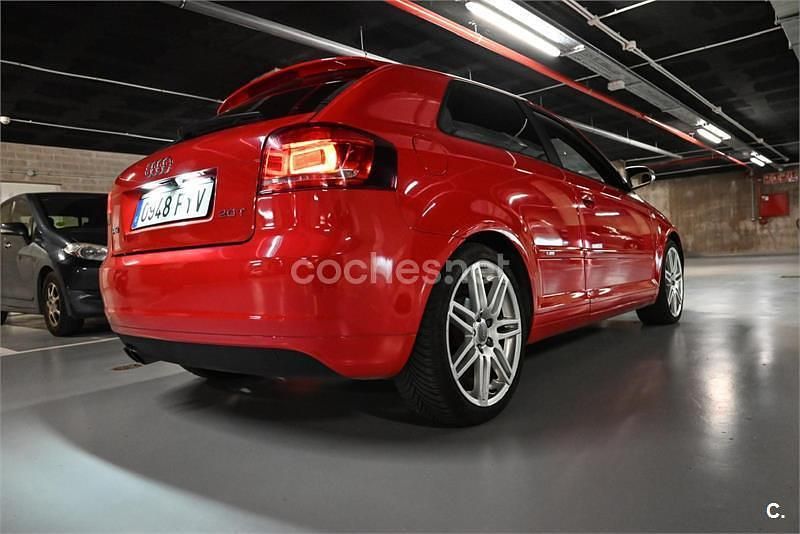 Usado Audi A3 Ambition 140 CV (102 kW) 2007 Rojo Utilitario