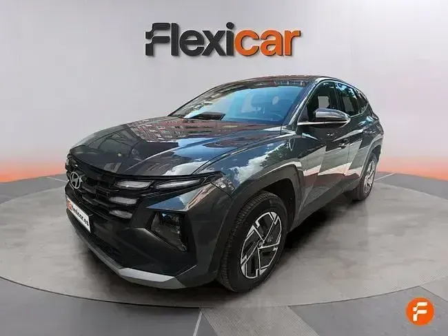 Usado Hyundai Tucson 160 CV (117 kW) 2025 Gris SUV