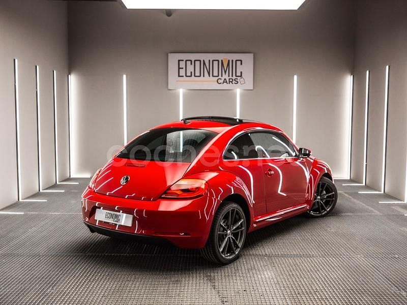 Rojo Usado 2012 VW Beetle Design Berlina | 12.500 € (Precio justo) - Imagen 1/4