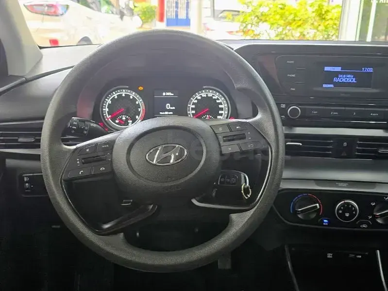 Usado Hyundai i20 84 CV (61 kW) 2022 Azul Utilitario