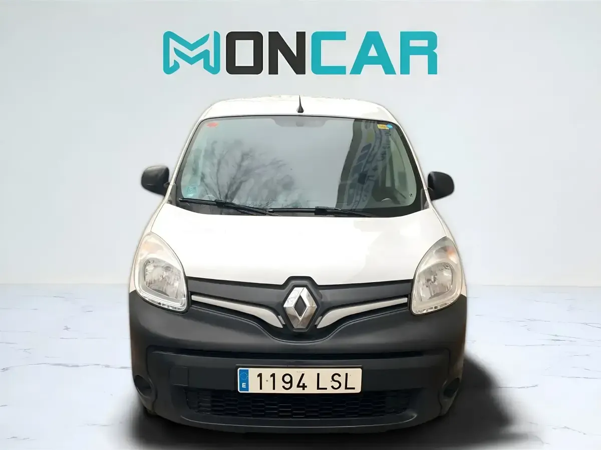 Usado Renault Kangoo 80 CV (58 kW) 2021 Blanco Monovolumen