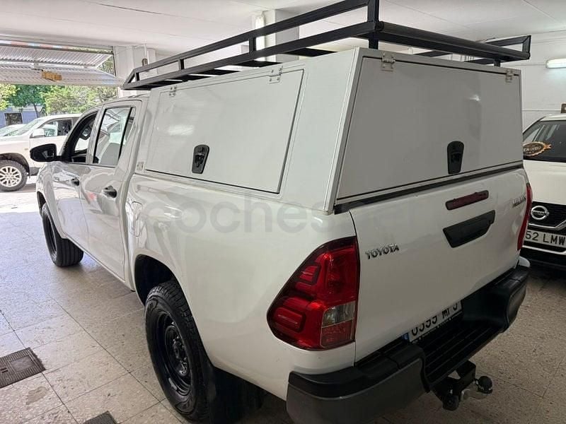Usado Toyota HiLux 150 CV (110 kW) 2023 Blanco Pickup/Camioneta