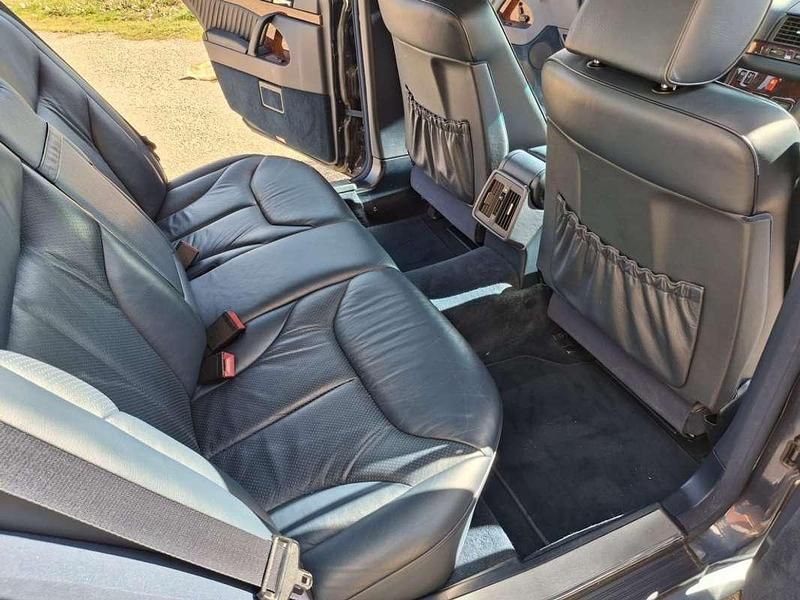 Usado Mercedes 400 279 CV (205 kW) 1993 Azul Berlina