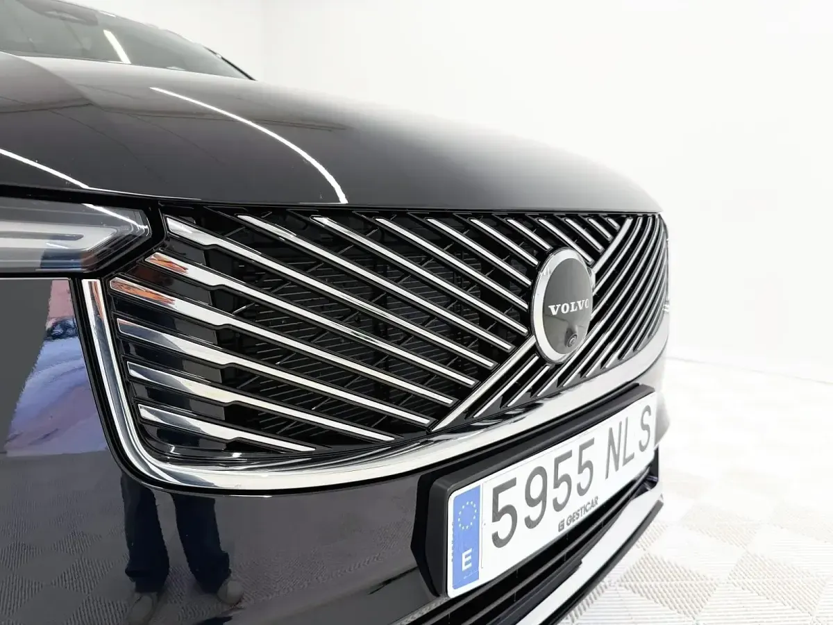 Usado Volvo XC90 Ultra 455 CV (334 kW) 2026 Negro SUV