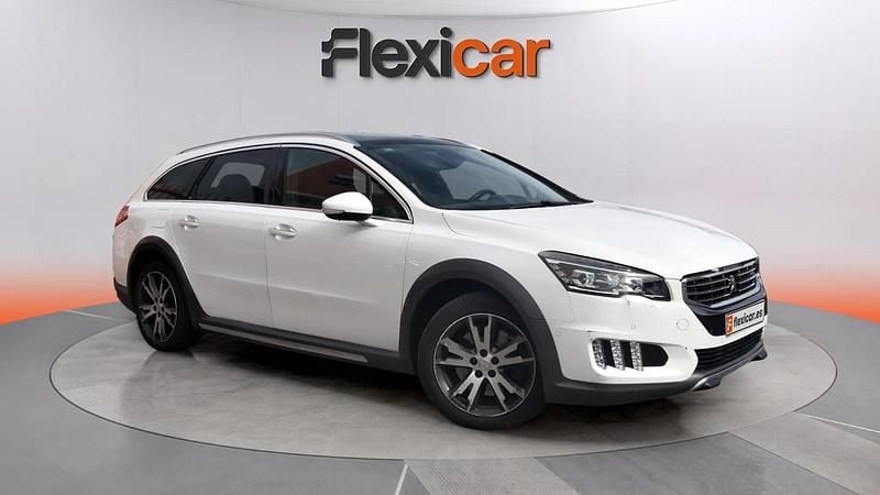 Usado Peugeot 508 RXH 181 CV (133 kW) 2016 Blanco Familiar