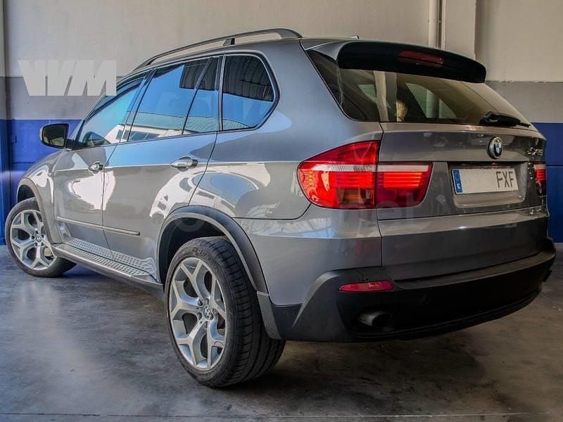 Usado BMW X5 Comfort Edition 235 CV (172 kW) 2007 Gris / plata SUV
