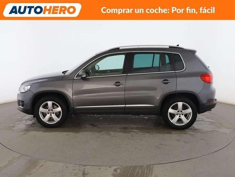Usado VW Tiguan Sportline 140 CV (102 kW) 2014 Gris SUV
