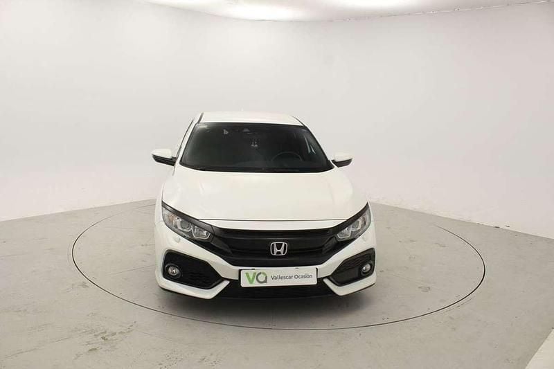 Usado Honda Civic Elegance 129 CV (94 kW) 2020 Blanco Utilitario