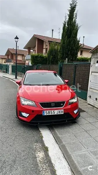 Usado Seat Leon SC FR 184 CV (135 kW) 2017 Rojo Utilitario