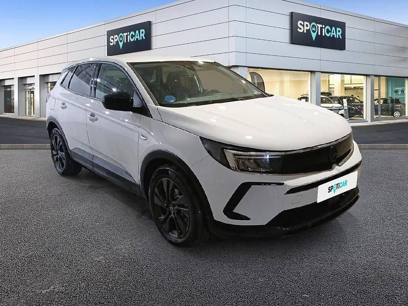 Usado Opel Grandland X 224 CV (164 kW) 2023 Blanco SUV