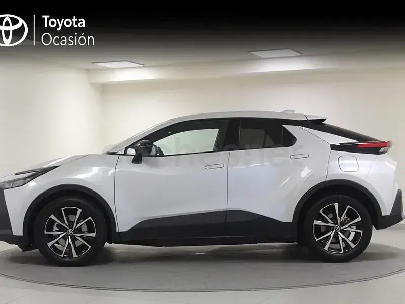 Usado Toyota C-HR Advance 223 CV (164 kW) 2025 Blanco SUV
