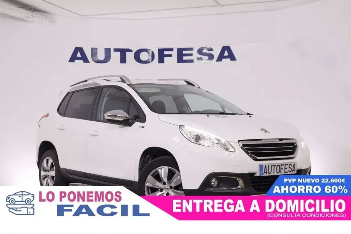 Usado Peugeot 2008 Style 101 CV (74 kW) 2016 Blanco SUV