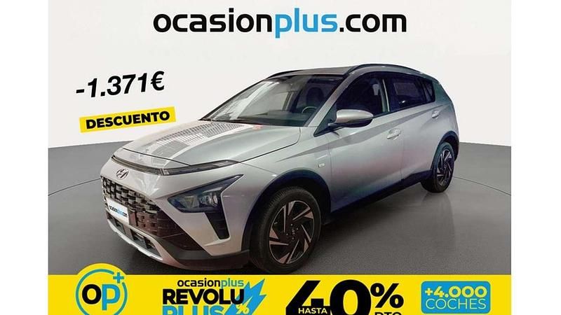 Usado Hyundai Bayon 102 CV (75 kW) 2022 Plateado SUV