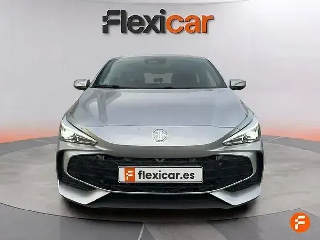 Usado MG MG3 Comfort 116 CV (85 kW) 2025 Gris / plata Utilitario