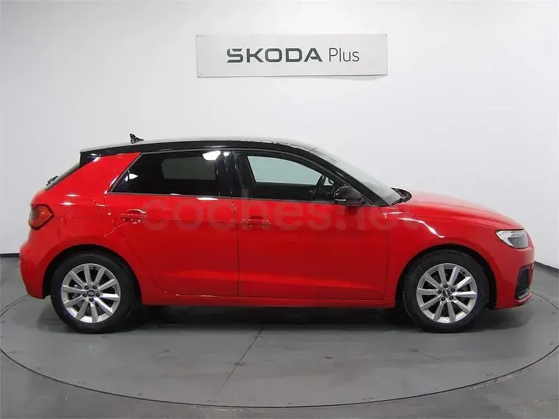 Usado Audi A1 Sportback Advanced Plus 116 CV (85 kW) 2018 Rojo Utilitario