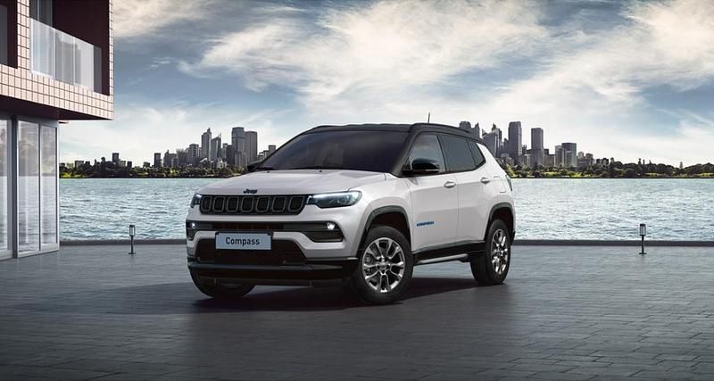 Blanco Nuevo 2025 Jeep Compass Summit SUV | 44.459 € - Imagen 1/1