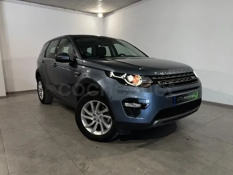 Usado Land Rover Discovery Sport SE 150 CV (110 kW) 2019 Gris / plata SUV