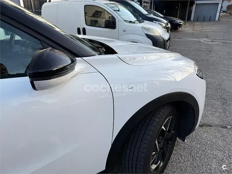 Usado DS Automobiles DS3 Crossback Performance 110 CV (80 kW) 2020 Blanco SUV