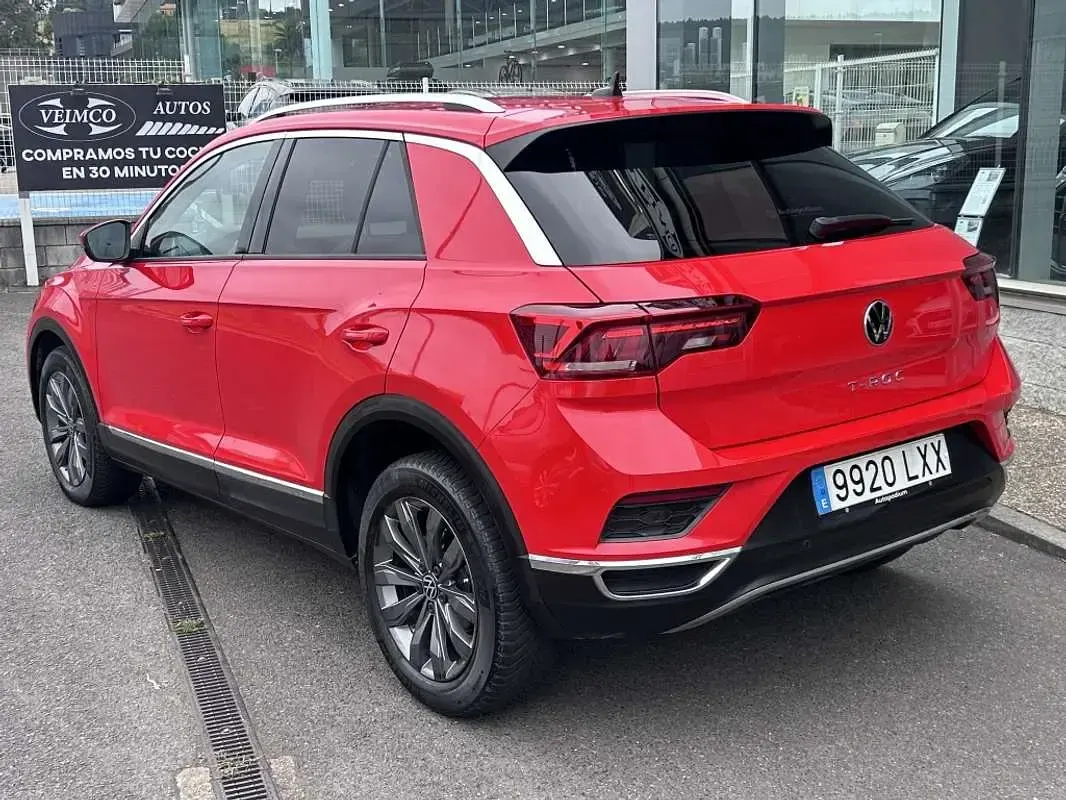 Usado VW T-Roc Sport 150 CV (110 kW) 2022 Rojo SUV