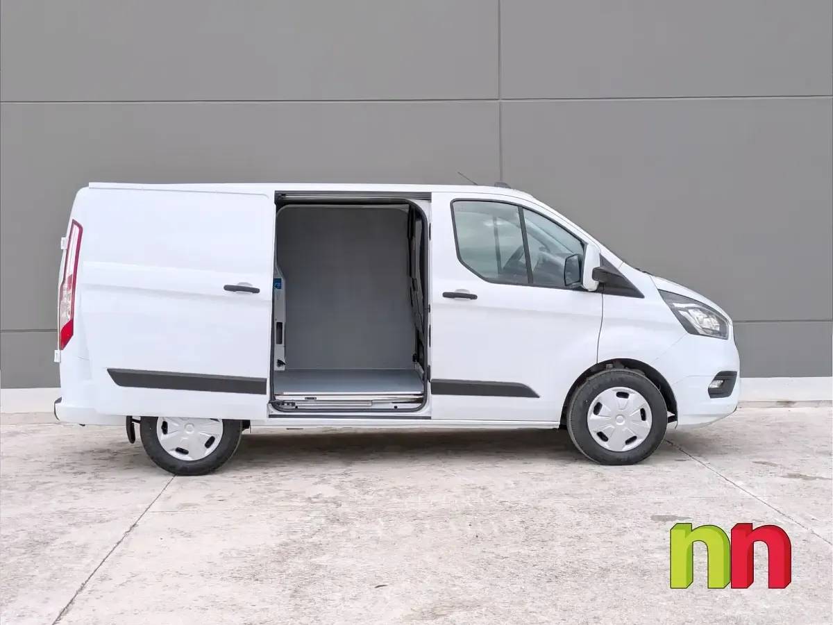 Usado Ford Transit Custom 130 CV (95 kW) 2024 Blanco