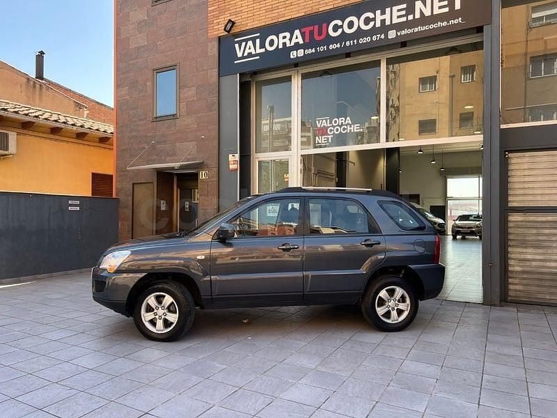 Usado Kia Sportage 142 CV (104 kW) 2009 Gris / plata SUV