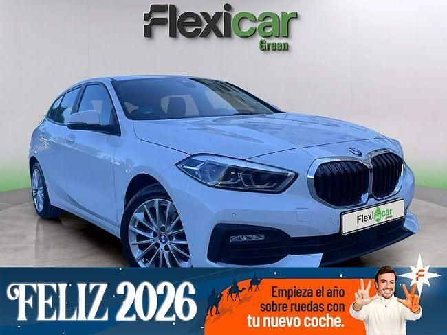 Blanco Usado 2020 BMW 118 Utilitario | 21.290 € (Un poco caro) - Imagen 1/4