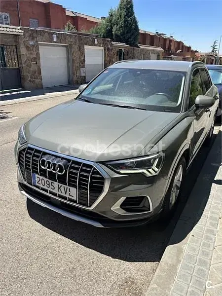 Usado Audi Q3 150 CV (110 kW) 2019 Gris / plata SUV