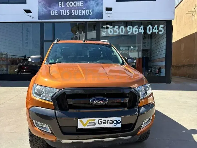 Usado Ford Ranger Wildtrack 200 CV (147 kW) 2018 Naranja Pickup/Camioneta