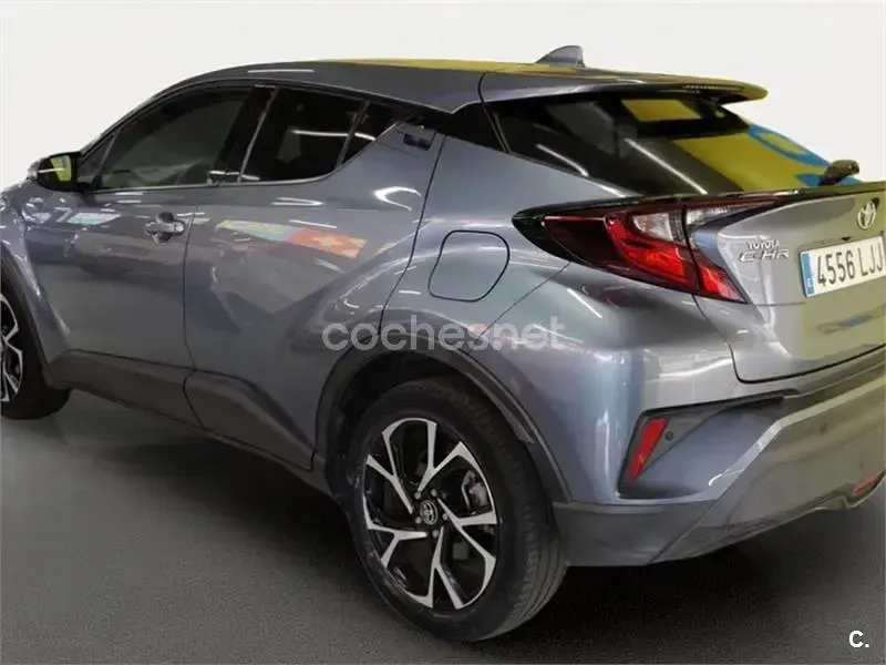 Usado Toyota C-HR Advance 122 CV (89 kW) 2020 Azul SUV