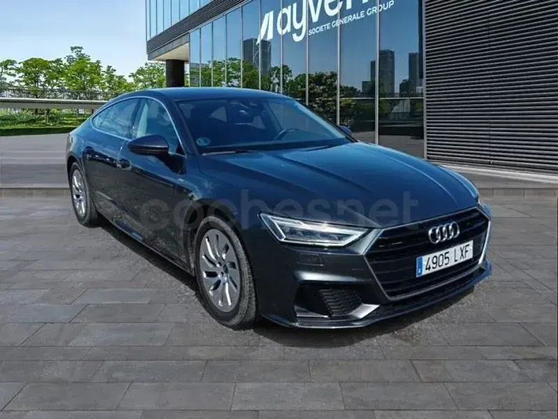 Usado Audi A7 204 CV (150 kW) 2022 Gris / plata Berlina
