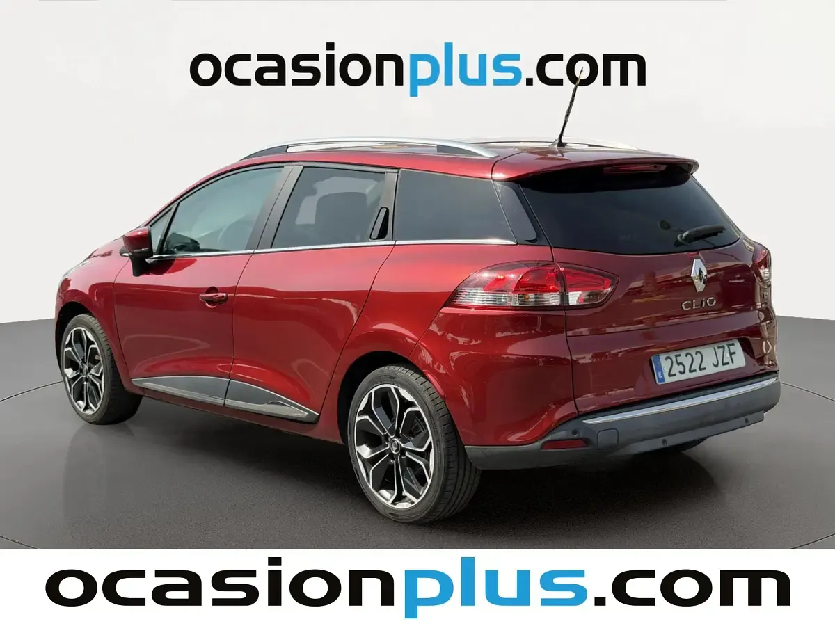 Usado Renault Clio IV Zen 90 CV (66 kW) 2017 Rojo Familiar
