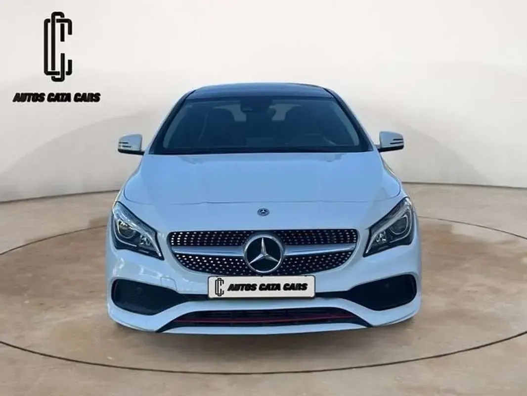 Usado Mercedes CLA220 177 CV (130 kW) 2016 Blanco Coupe