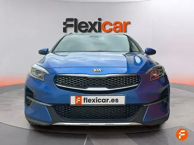 Usado Kia XCeed 120 CV (88 kW) 2019 Azul SUV