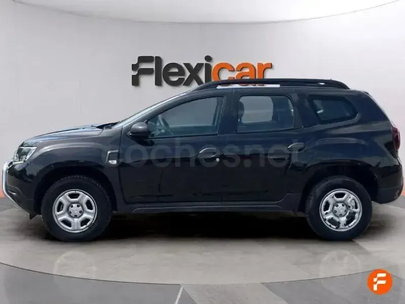 Usado Dacia Duster Essentiel 90 CV (66 kW) 2021 Gris / plata SUV