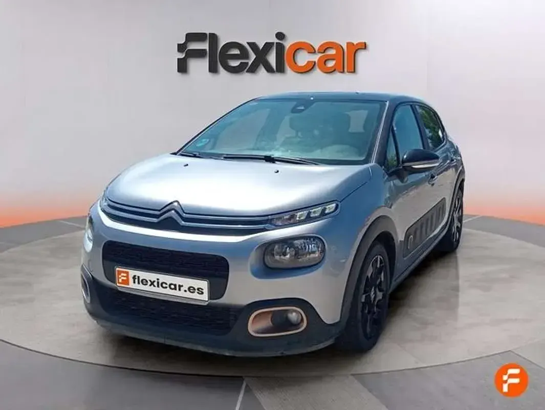 Usado Citroën C3 Feel 99 CV (72 kW) 2019 Gris Utilitario