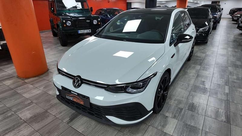 Blanco Usado 2024 VW Golf VIII GTI Utilitario | 37.990 € (Buen precio) - Imagen 1/4